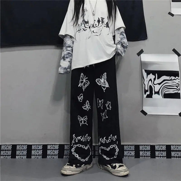 butterfly-baddie-baggy-pants-