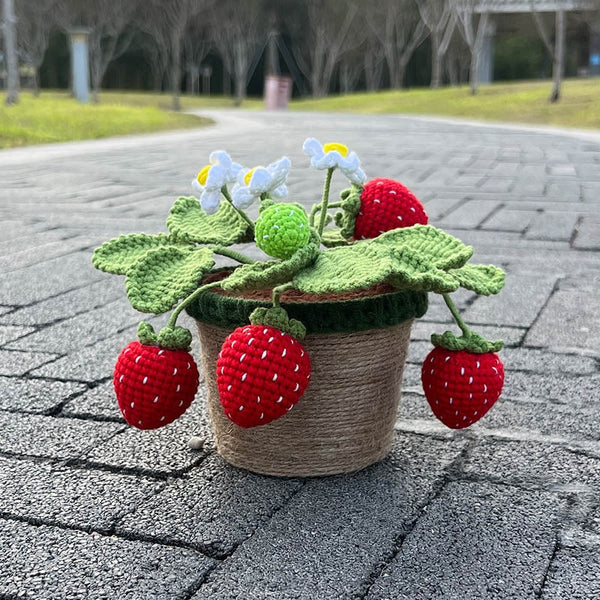 Crochet strawberry plants - berries - bonsai - crochet - home decor - decoration