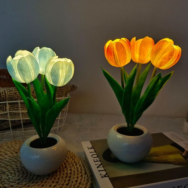 Light-Up Sunflower Desk Lamp - desk lamp, flowers, lamp, lamps, light Kawaii Babe