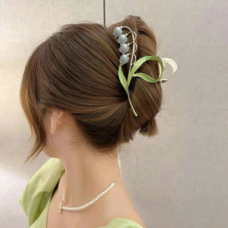 Dainty Floral Hair Claw Clip - claws, coquette, hair, hair accessories, hair claw Kawaii Babe