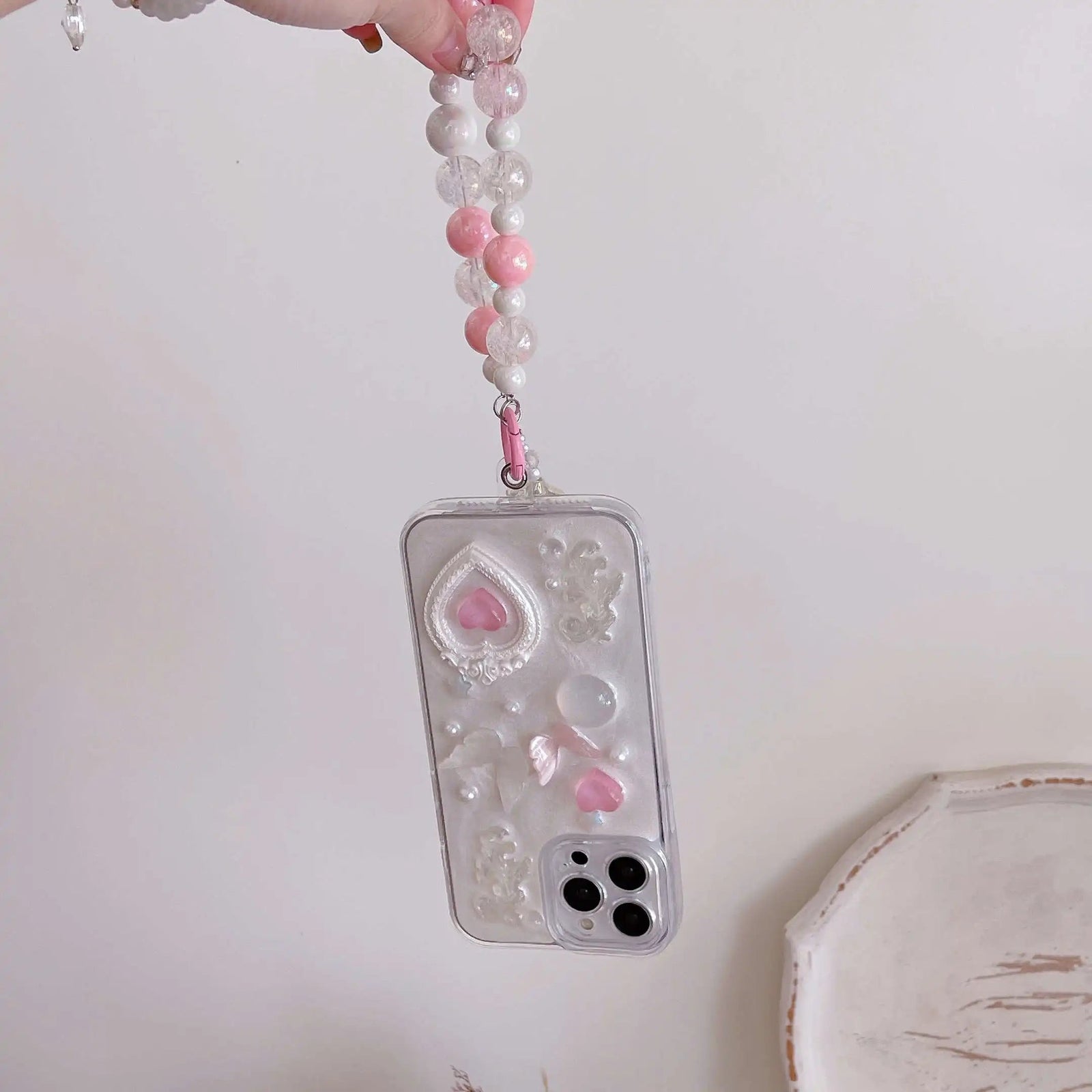 iPhoneアクセサリー HANA Angelcore Butterfly & Hearts iPhone Case & Wrist Strap