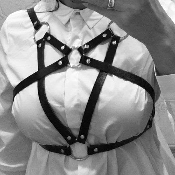 Belted pentagram harness - belt - black leather - chest - harness - harnesses