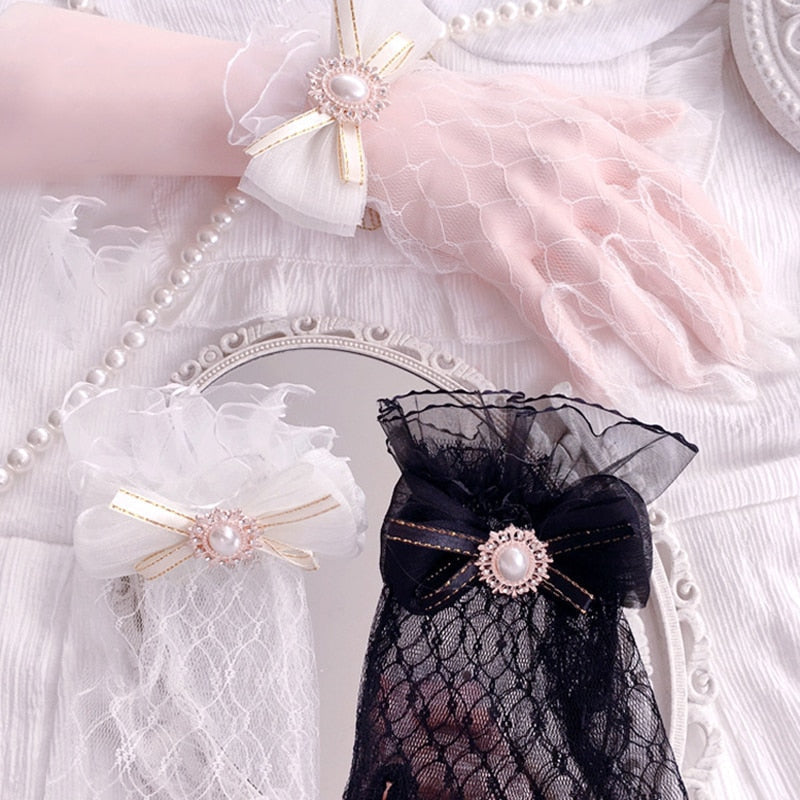 Kawaii black pink elegant victorian lace gloves