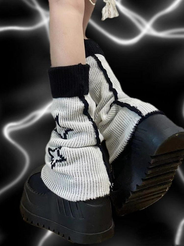 Kawaii black & white skull star goth leg warmers