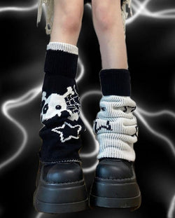 Kawaii black & white skull star goth leg warmers