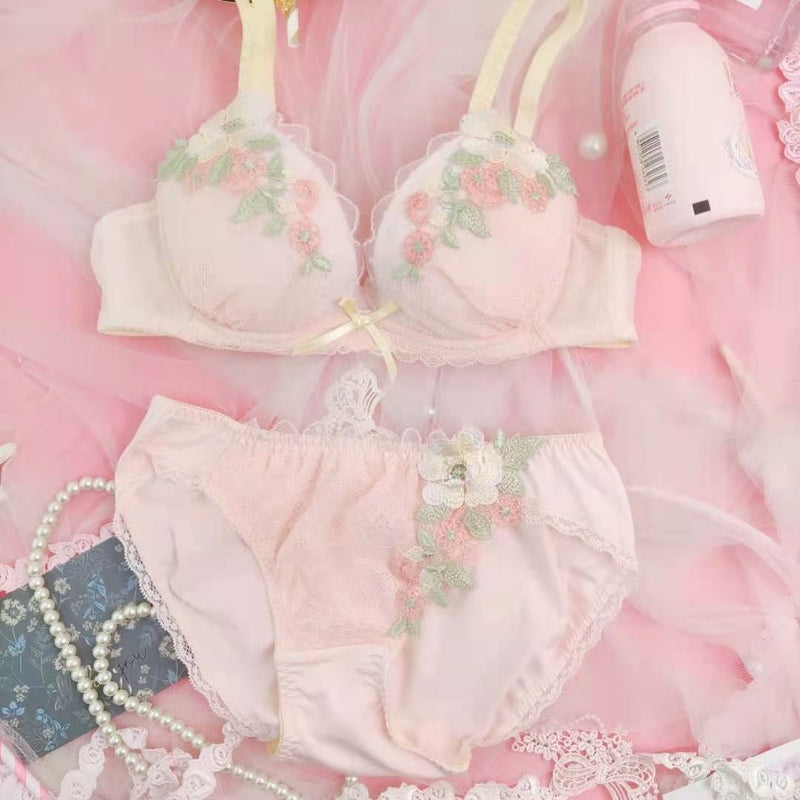 Ruffle Blossom Lace Embroidery Bras And Panty Set