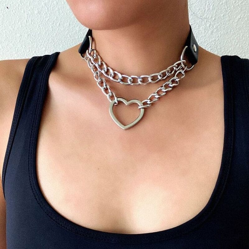 Kawaii chained valentine choker necklace collar heart loop babe