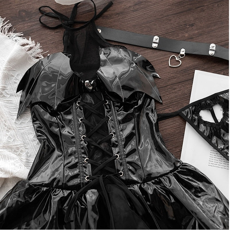 Demon priestess dress - bat wing - wings - black latex - cosplay - cosplaying