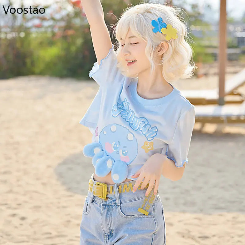 Jellyfish blue tee - anime - shirt - blow bubbles - crop