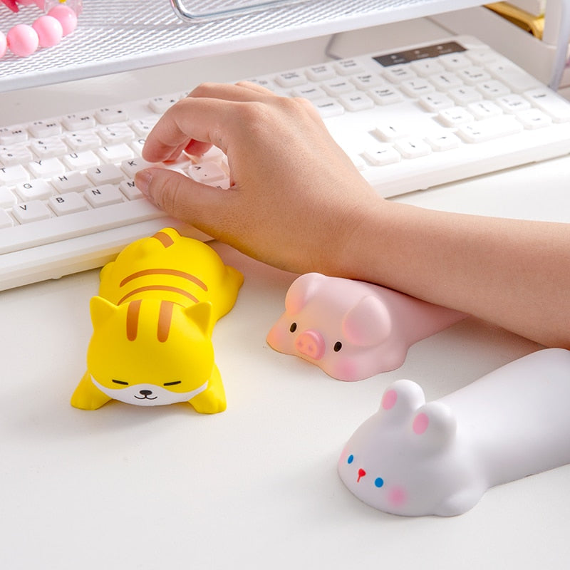 Kawaii friends wrist rest - bunny - cats - gamer - gaming - kawaii