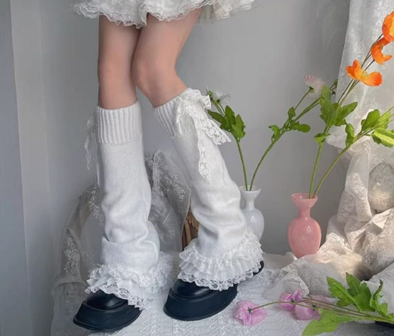 Kawaii ruffled & layered white lace leg warmers