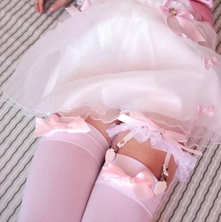 Kawaii lace ruffle garter belt stockings holder cute babe