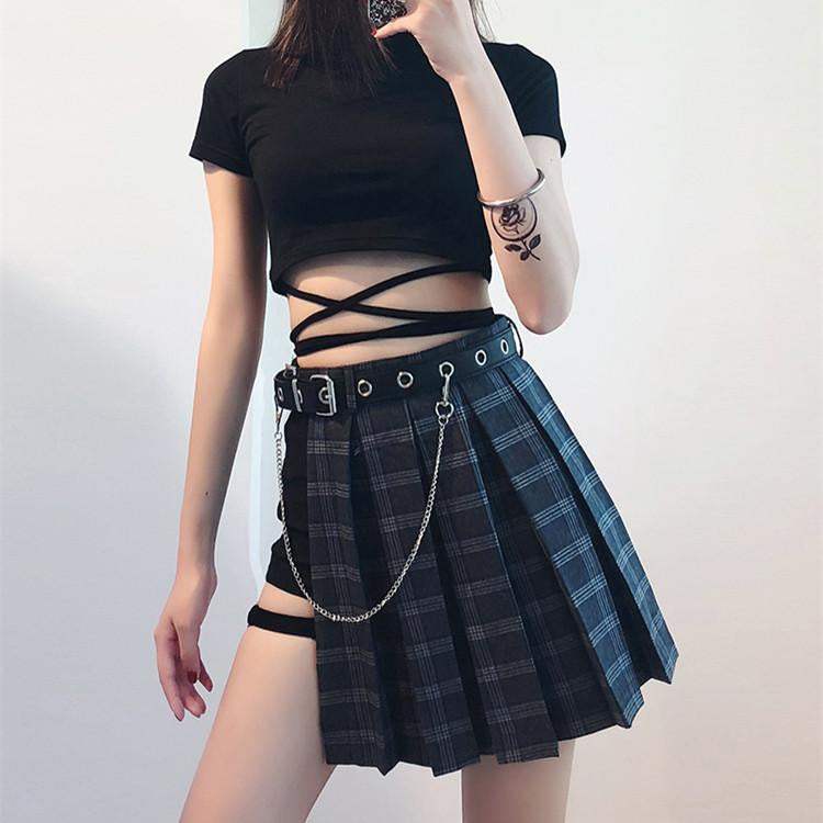 Punk rock pleated skirt - crop top - tops - dark fashion - goth - gothic