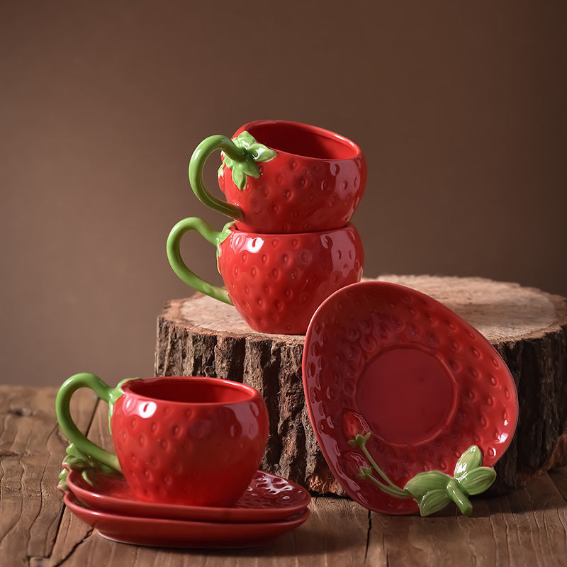 Kawaii Realistic Ceramic Strawberry Shaped Coffee Cup Mug