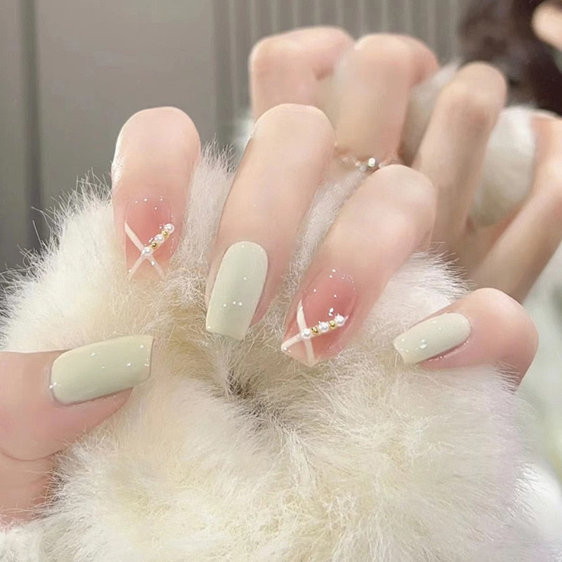 Short angelic press on nails - beauty - fairy-kei - fairycore - kawaii - nails