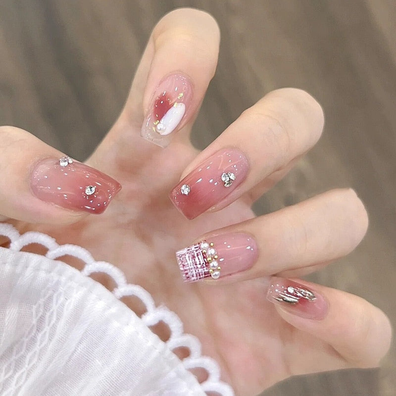 Short angelic press on nails - beauty - fairy-kei - fairycore - kawaii - nails