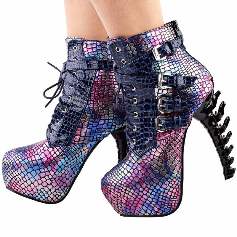 Slithering booties - 3d heel - shoes - ankle booties - boots - black