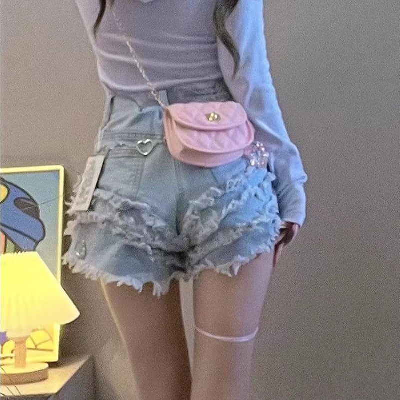 Kawaii y2k punk rock edgy denim star shorts and chain