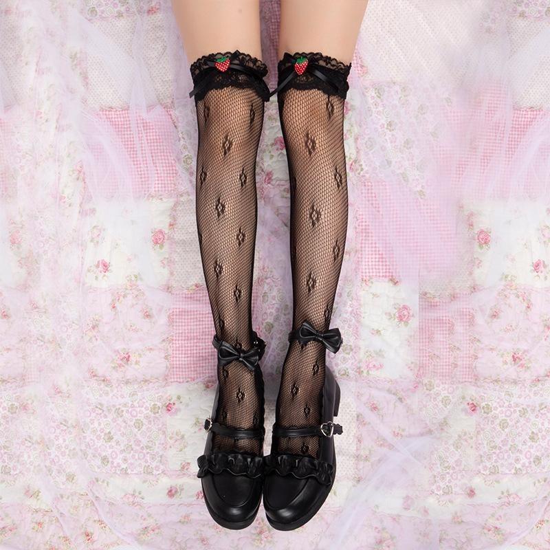 https://kawaiibabe.com/cdn/shop/products/berry-babydoll-stockings-black-cute-socks-egl-knee-high-highs-ddlg-playground-791_800x.jpg?v=1590284209