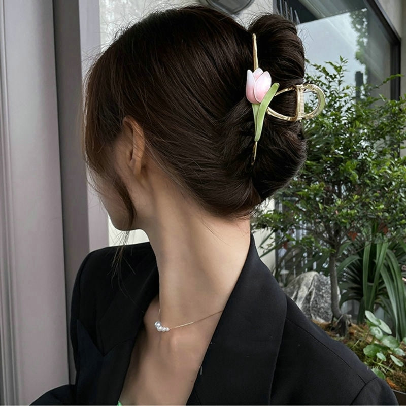 Dainty Floral Hair Claw Clip – Kawaii Babe