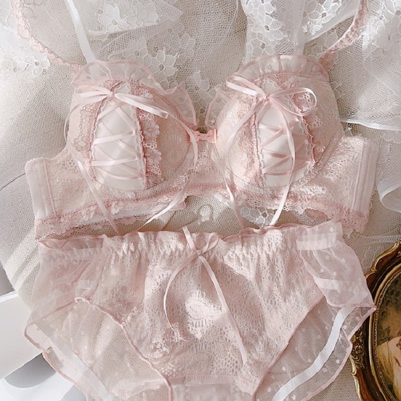 Coquette Valentine Bra and Panty Set – Indulge Boutique