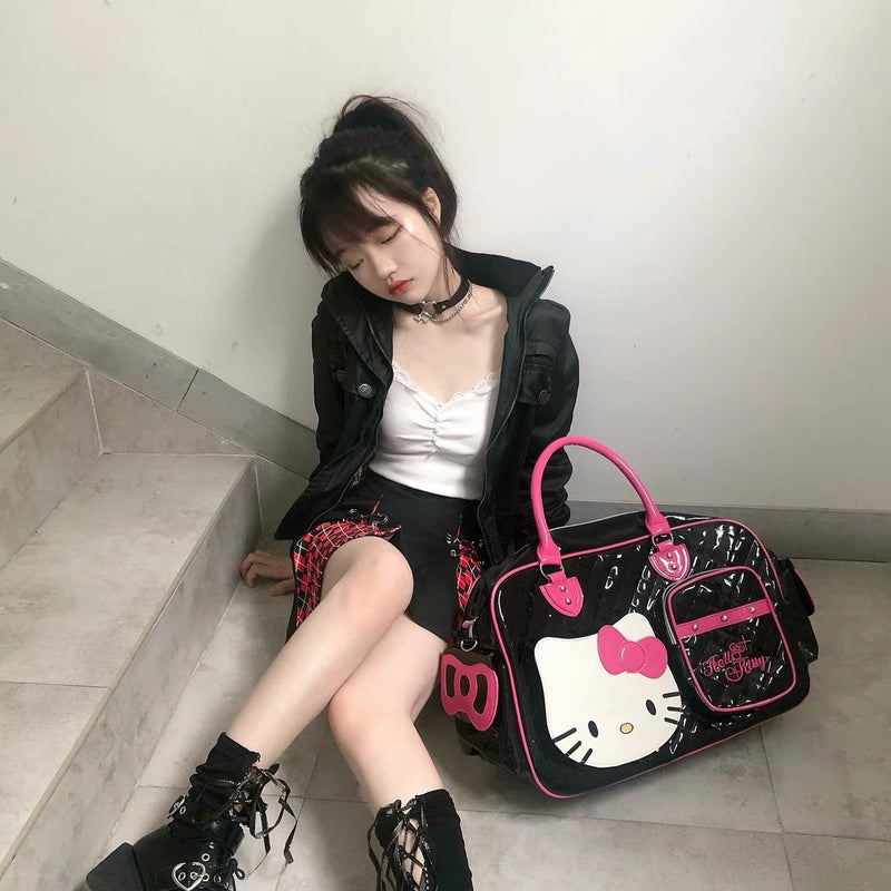 hello kitty purse black