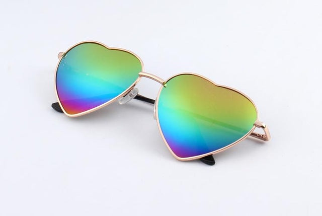 heart shaped aviator sunglasses sun shades for summer ombre gradient holographic uv 400 sun protection by kawaii babe